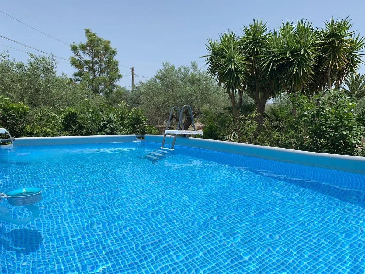 Exlusive Pool Villa - Cascina Relais Comiso